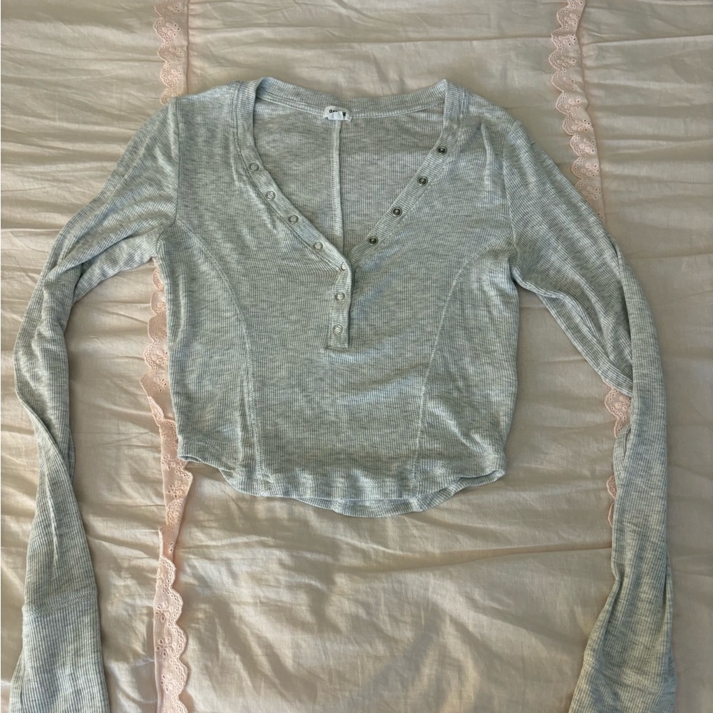 Garage Light Gray Long Sleeve Button-Up Top